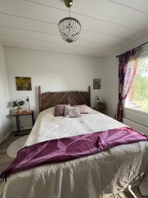 Kaisla - kaunis huoneisto järvimaisemalla Apartment in Uusimaa