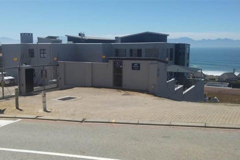 Triton Heights 7 Apartment in Western Cape