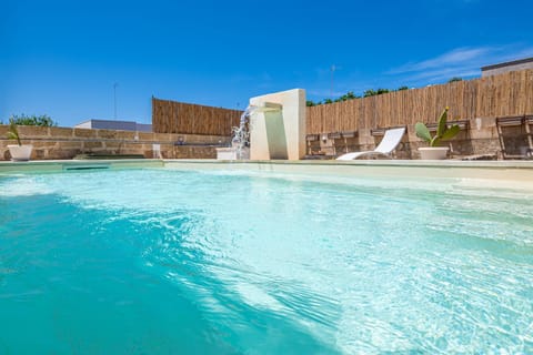 Day, Pool view, Swimming pool, Swimming pool, sunbed