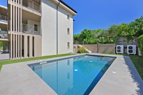 Property building, Swimming pool