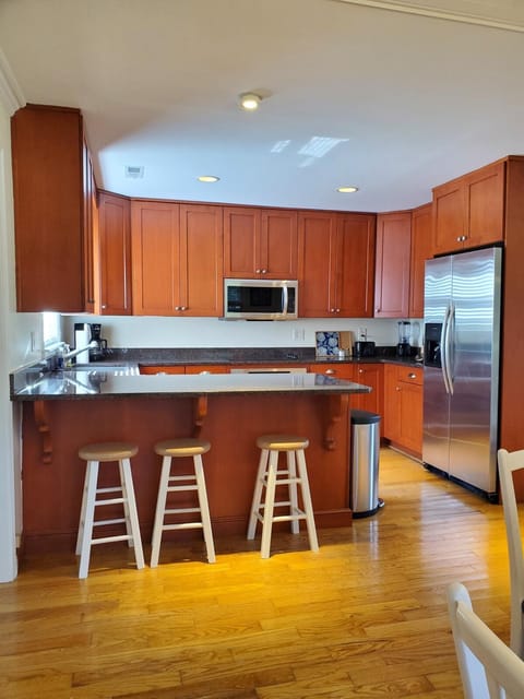 Lighthouse Cottage- Pet Friendly & Close to beach House in Selbyville