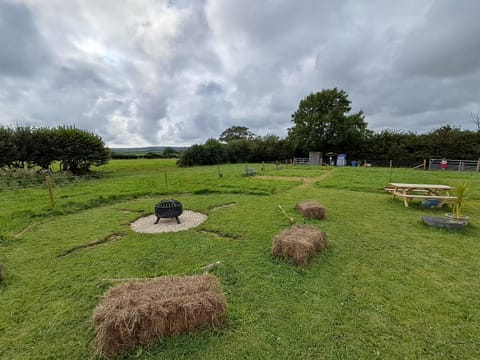 Maisie's Campsite Campground/ 
RV Resort in England