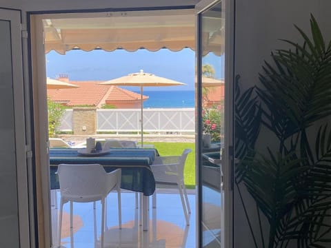 Balcony/Terrace, Dining area, Sea view