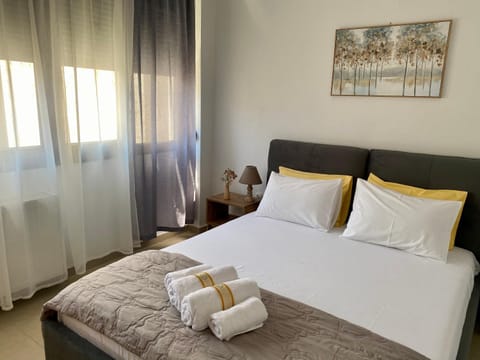 Central & Riverfront Room 3 Apartment in Decentralized Administration of Macedonia and Thrace