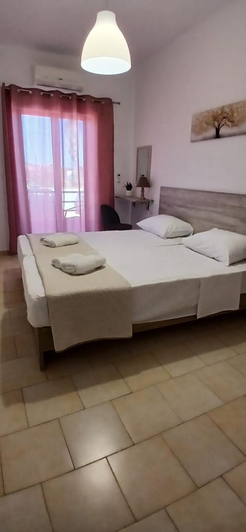 Seafront Apartment in Chania 6 Apartment in Chania