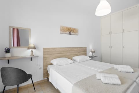 Seafront Apartment in Chania 6 Apartment in Chania