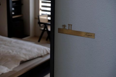 Logo/Certificate/Sign