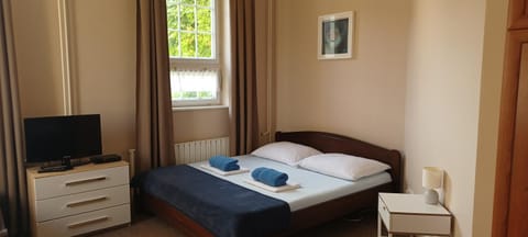 Bed, TV and multimedia