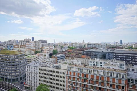 Apartment 65 m2 - Magnificent View On Paris! Apartment in Paris