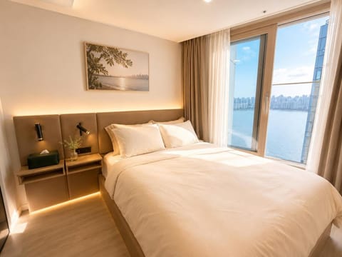 Bed, Natural landscape, Bedroom