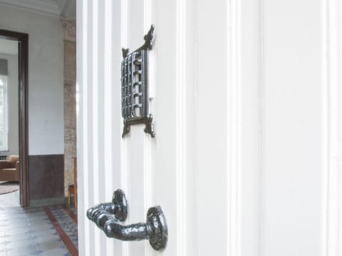 Facade/entrance, Decorative detail