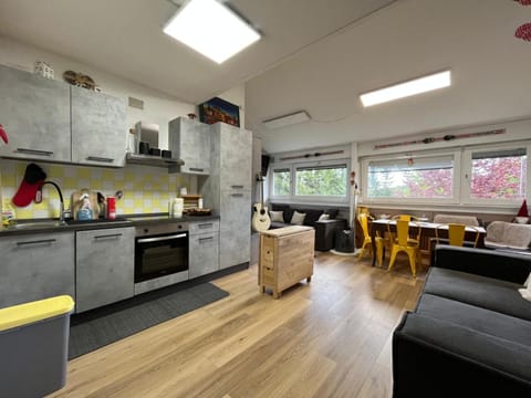 Kitchen or kitchenette, Living room, Dining area