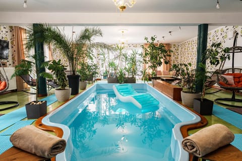 Hot Tub, Pool view, Pool view, Swimming pool, Swimming pool, Swimming pool, sunbed, sunbed