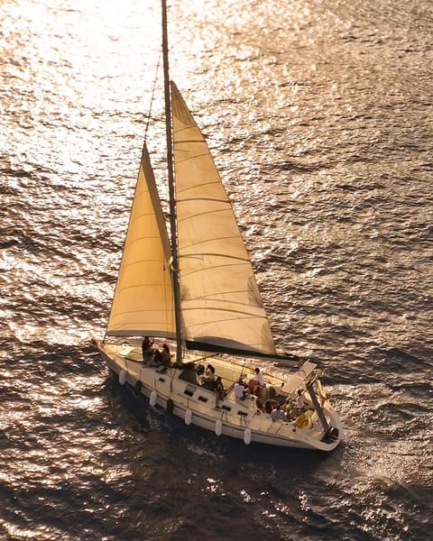 Sea view, group of guests