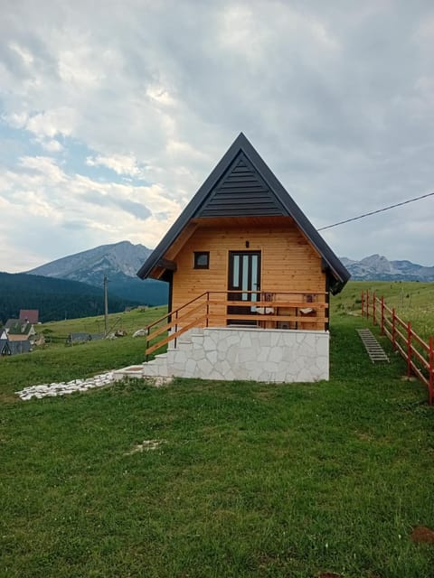 Bajka Apartment in Montenegro