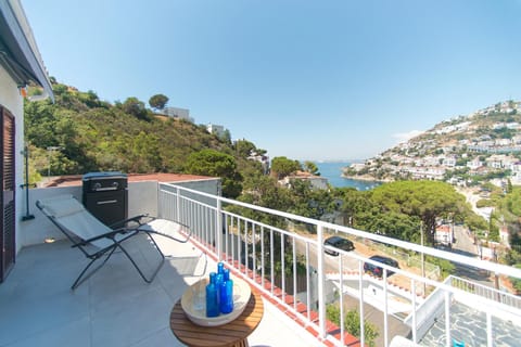 Patio, View (from property/room), Balcony/Terrace, Sea view