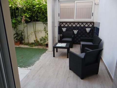 Patio, Garden, Garden view