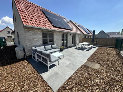 Property building, Summer