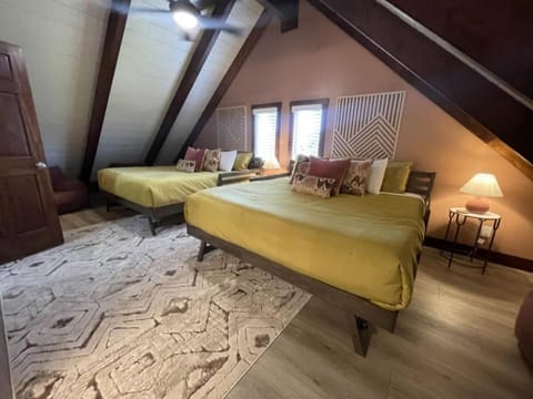 The Barton House - Luxury Mountain Chalet Chalet in Dry Fork