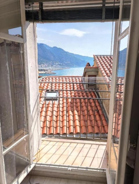 Finestra sul mare Apartment in Menton