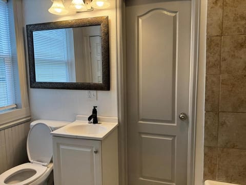 Downtown, 5-bed, 3-bath, 3-level Villa in Colorado Springs