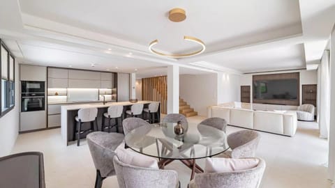 Top Villa Horizons Luxury Villa in Cannes