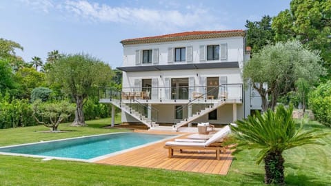 Top Villa Horizons Luxury Villa in Cannes