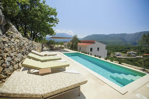 Villa Eol Villa in Split-Dalmatia County