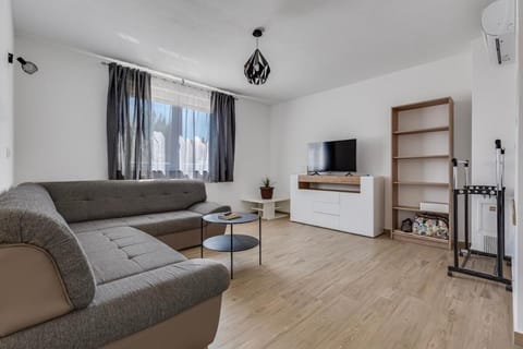 Vacation home Inda - Nin, Zaton House in Zadar County