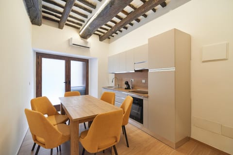 AM13 - Design retreat Apartment in Perugia