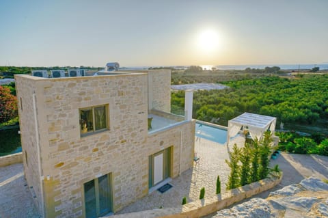 Property building, Day, Natural landscape, Pool view, Sea view, Swimming pool