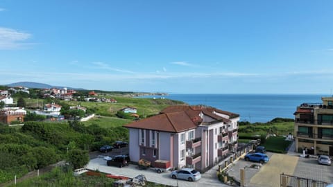Property building, Bird's eye view, View (from property/room)