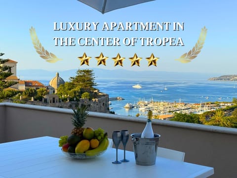 Natural landscape, Balcony/Terrace, Sea view
