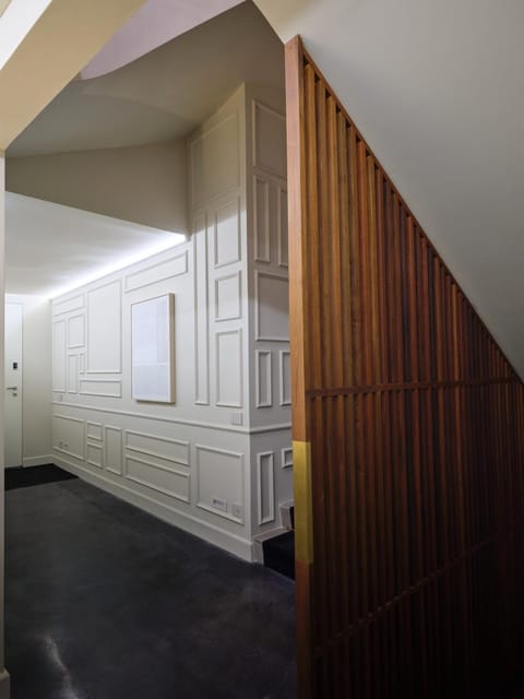 Facade/entrance, Internal: Not applicable to any particular room