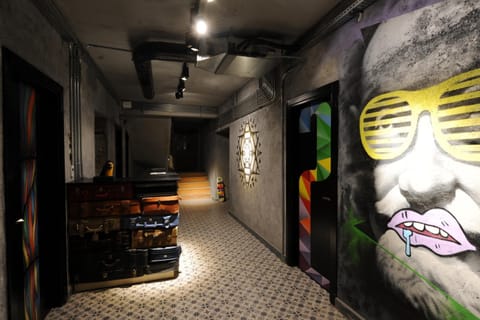Night, Lobby or reception, Decorative detail