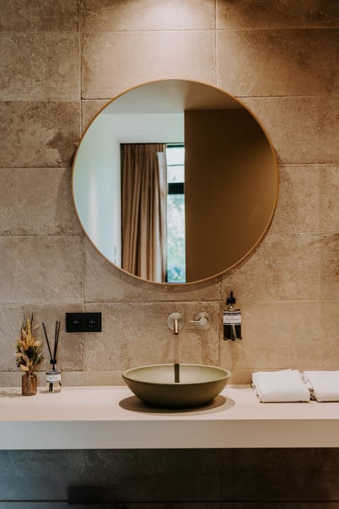 Hangar C gastensuites Bed and Breakfast in Flanders