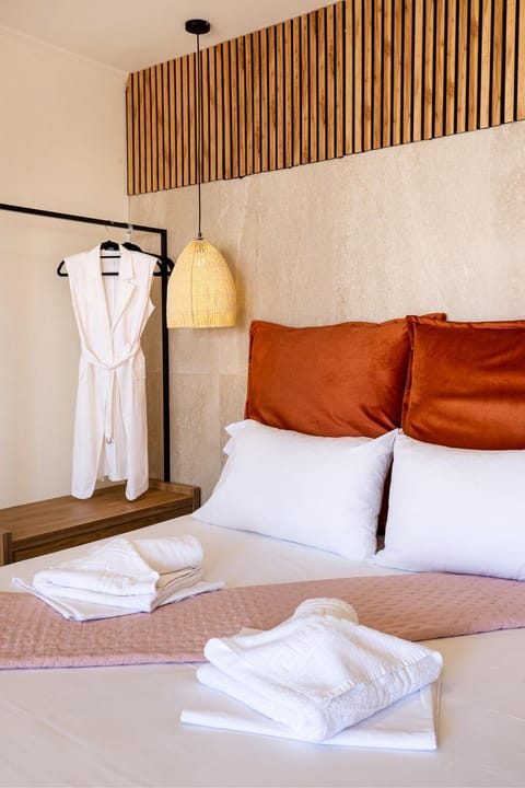 WaterSide Studios Apartment hotel in Limenaria