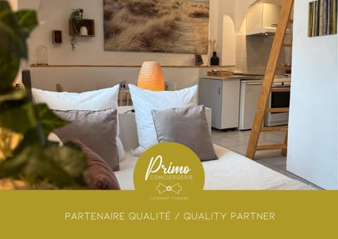 Bed, Property logo or sign, Kitchen or kitchenette, Photo of the whole room, Dining area, concierge