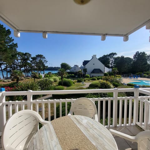 "L'émeraude" belle environnement avec piscine et plage de Cap-Coz! Apartment in Fouesnant