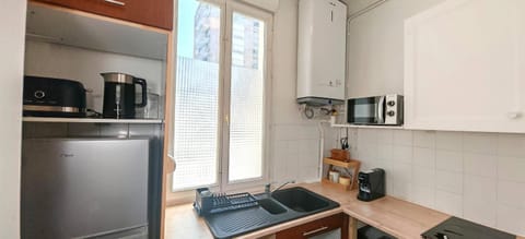 Coffee/tea facilities, Kitchen or kitchenette, Other, stove, toaster