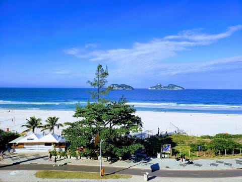 Bondai - Praia do Pepê, alto padrão, vista incrível, 4 quartos, hidromassagem Apartment in Rio de Janeiro