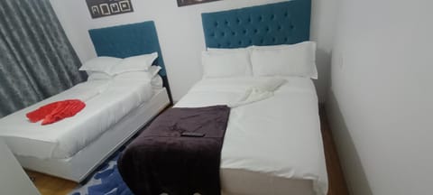 PEACEFUL SLEEP lodge 1 Bed and Breakfast in Cape Town