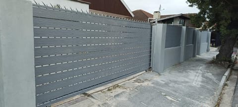 PEACEFUL SLEEP lodge 1 Bed and Breakfast in Cape Town