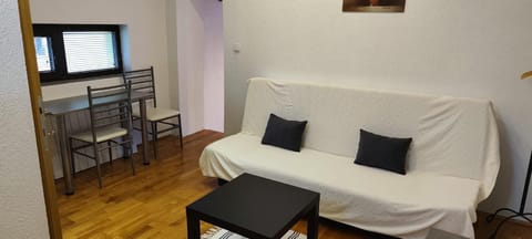 House Zaterini Bed and Breakfast in Lika-Senj County