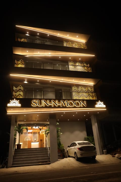 Property building, Night