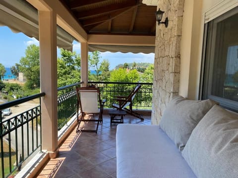 View (from property/room), Balcony/Terrace