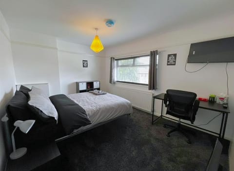 Bed, Bedroom