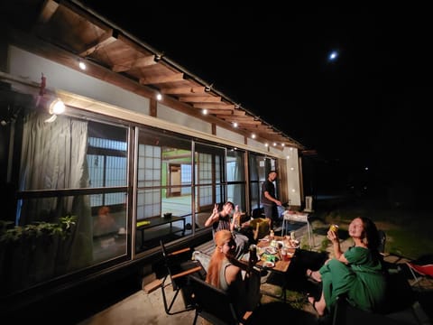 Night, Balcony/Terrace, Food and drinks