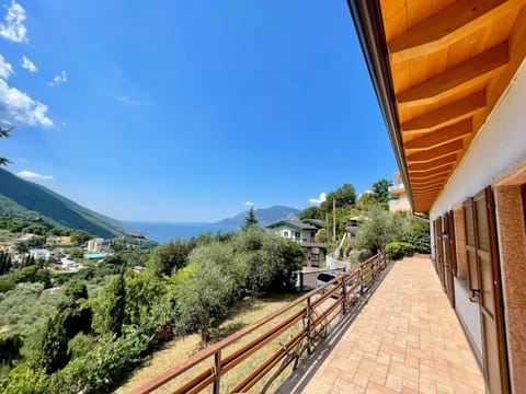 Property building, View (from property/room), Balcony/Terrace, Mountain view, Sea view