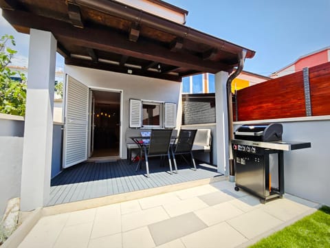 Property building, Patio, BBQ facilities